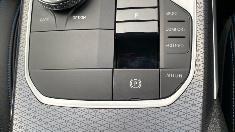 BMW 3 Series 320i M Sport 4dr Step Auto Petrol Saloon